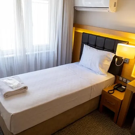 Lotuspark Hotel