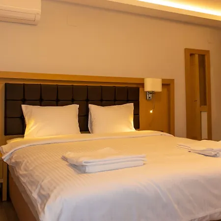 Lotuspark Hotel 3*