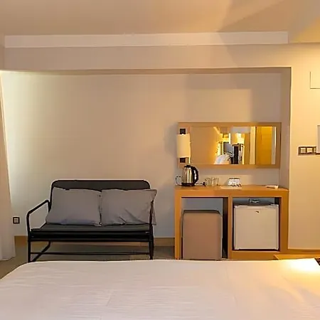 Lotuspark 3*