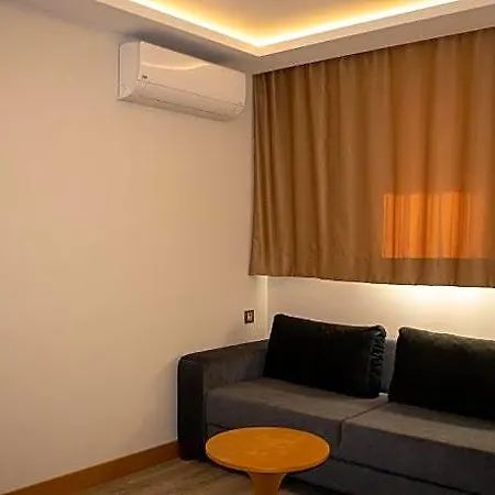Lotuspark Szálloda Bursa
